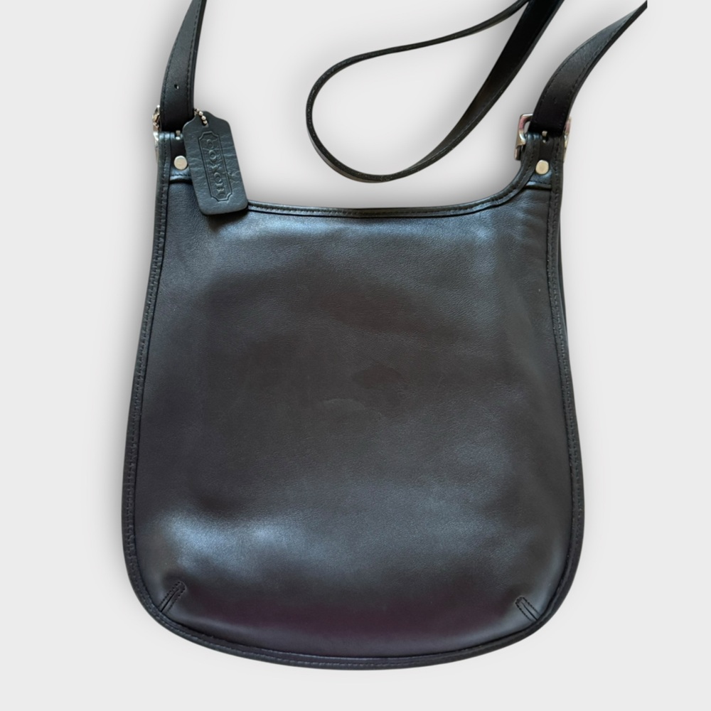 GUC Vintage Coach Black Leather Crossbody Bag - Picture 8 of 8